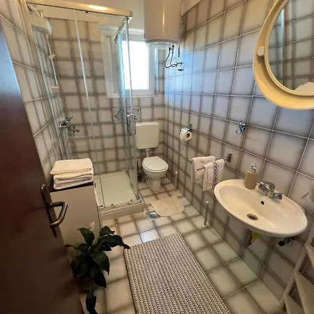 Apartmani Bosiljka Nin Exteriör bild