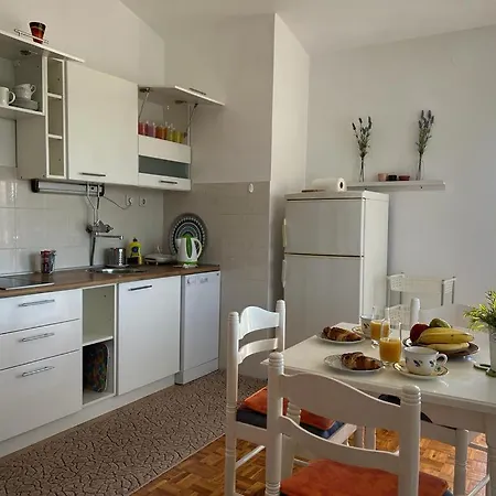 Apartmani Bosiljka Nin Exteriör bild