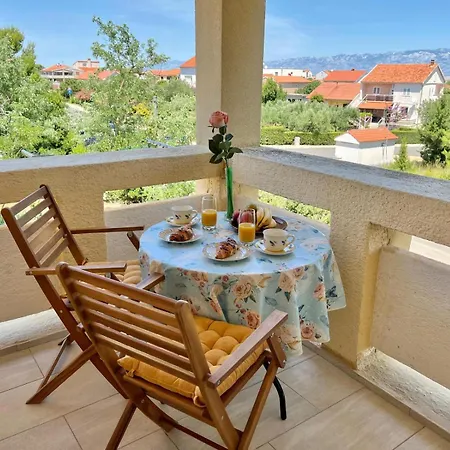 Apartmani Bosiljka Nin Exteriör bild